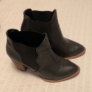 Chinese Laundry Black Booties